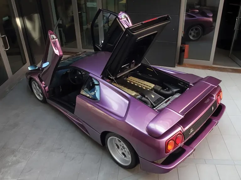 1994 Lamborghini Diablo SE30 - Image 17 of 26