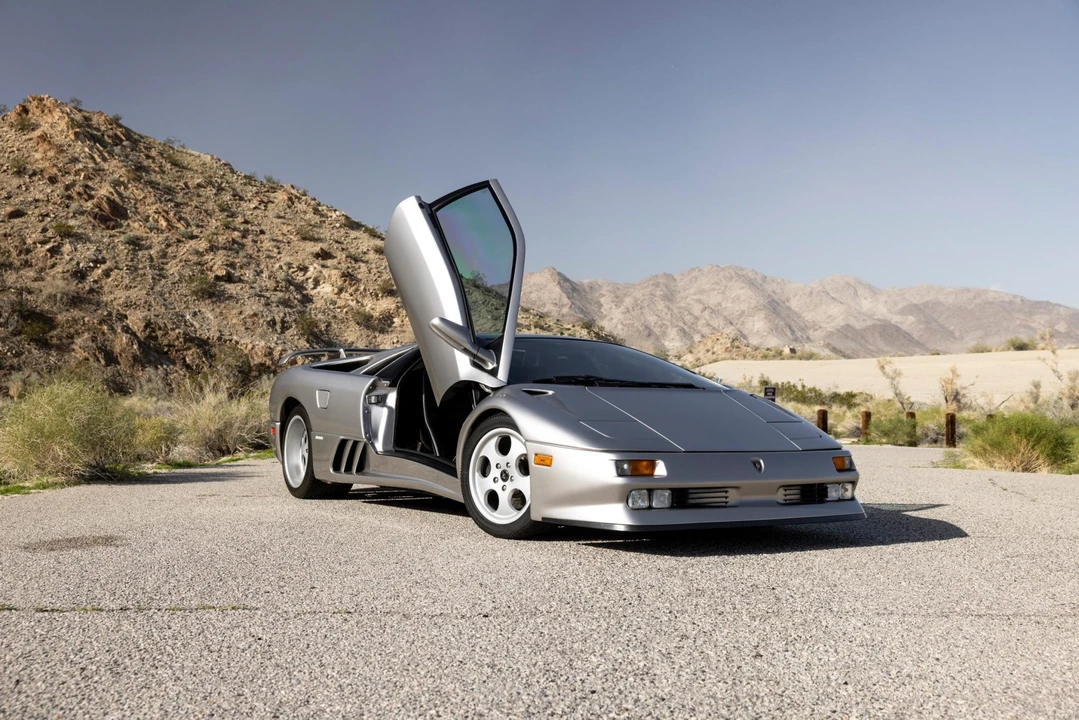 1994 Lamborghini Diablo SE30 - Image 6 of 31