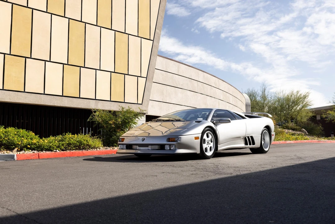 1994 Lamborghini Diablo SE30 - Image 2 of 31