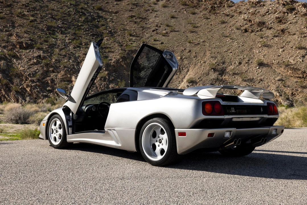 1994 Lamborghini Diablo SE30 - Image 25 of 31