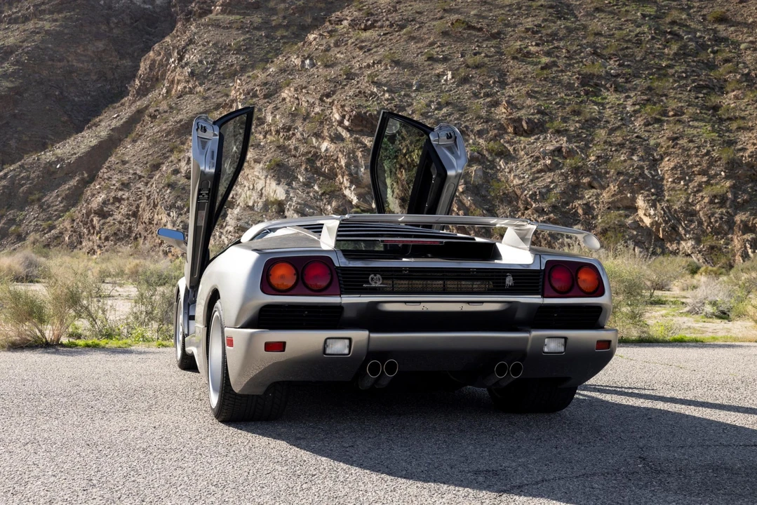 1994 Lamborghini Diablo SE30 - Image 27 of 31