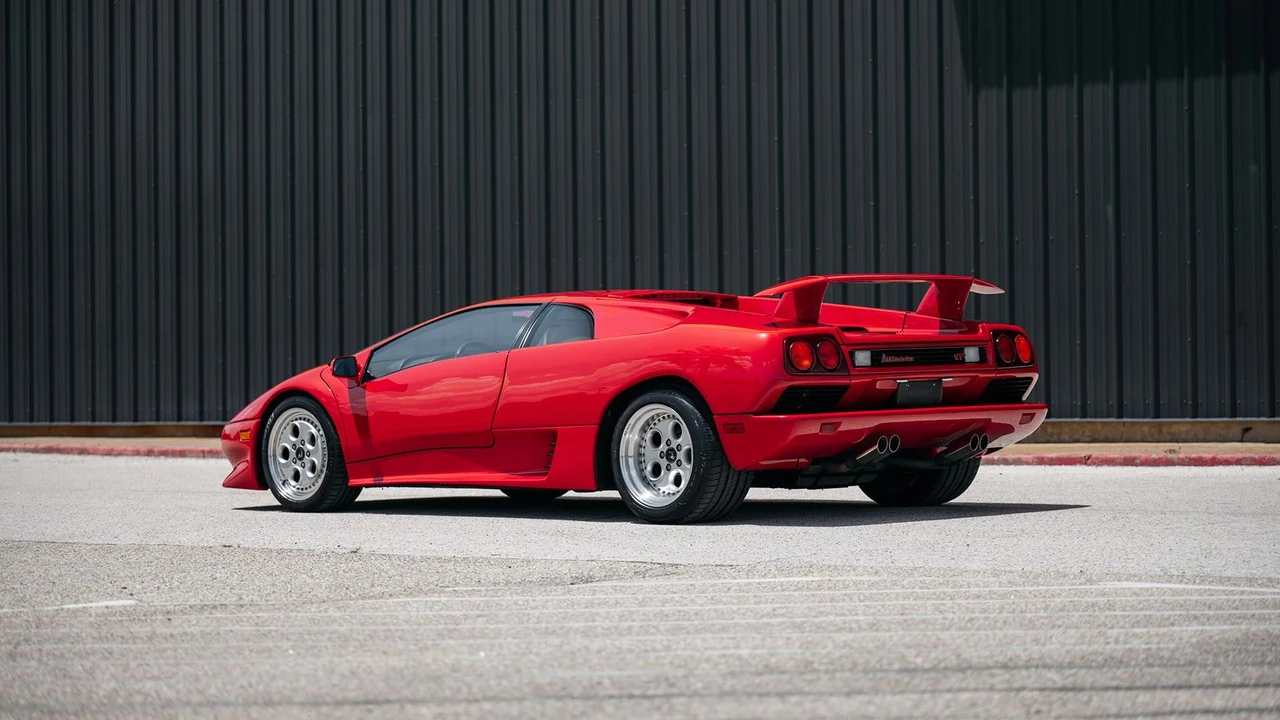 1994 Lamborghini Diablo VT - Image 2 of 31