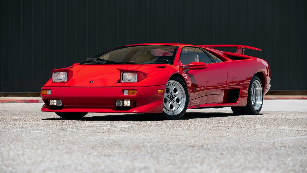 1994 Lamborghini Diablo VT - Image 13 of 31