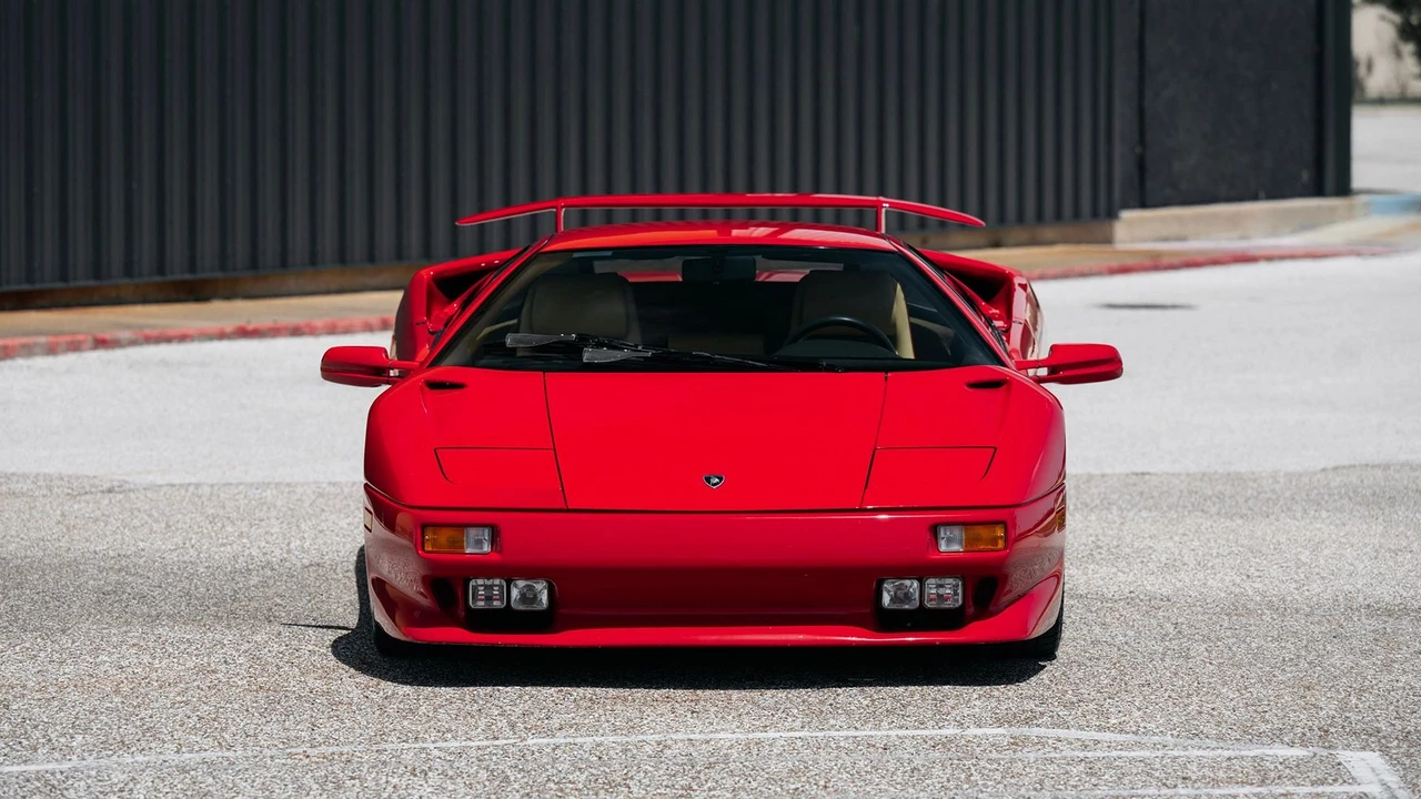 1994 Lamborghini Diablo VT - Image 16 of 31