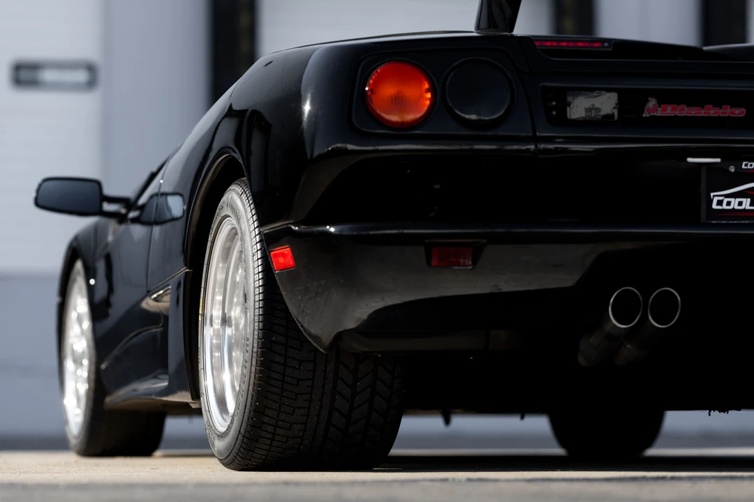 1994 Lamborghini Diablo VT - Image 18 of 31