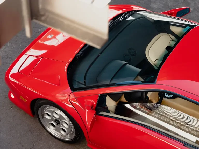 1994 Lamborghini Diablo VT - Image 25 of 31