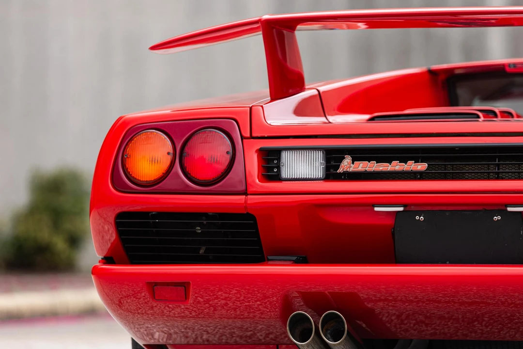 1994 Lamborghini Diablo VT - Image 24 of 31