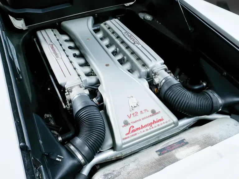 1994 Lamborghini Diablo VT - Image 25 of 28