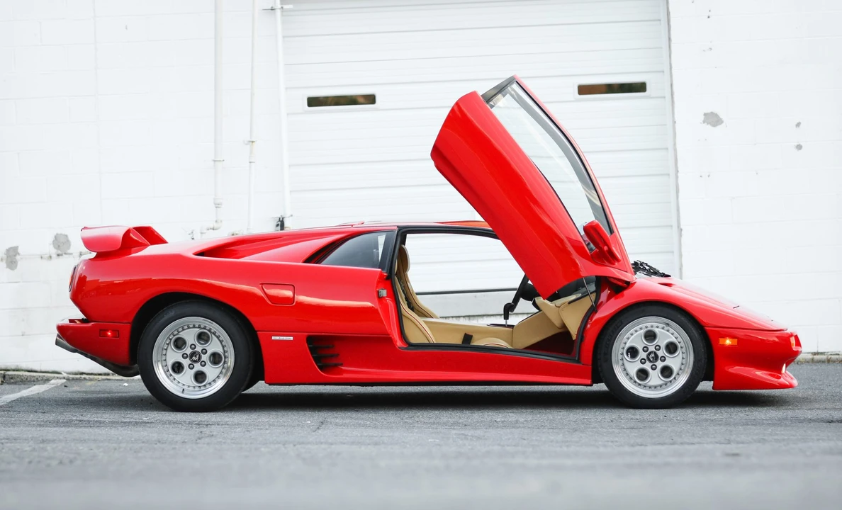 1994 Lamborghini Diablo VT - Image 28 of 31