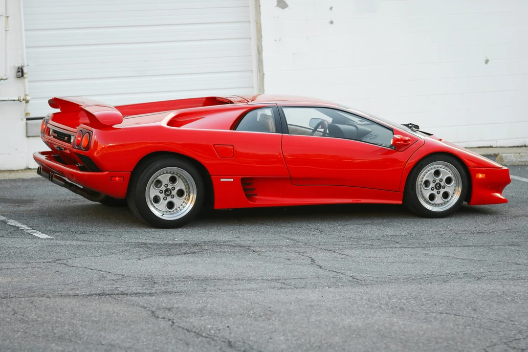1994 Lamborghini Diablo VT - Image 13 of 31