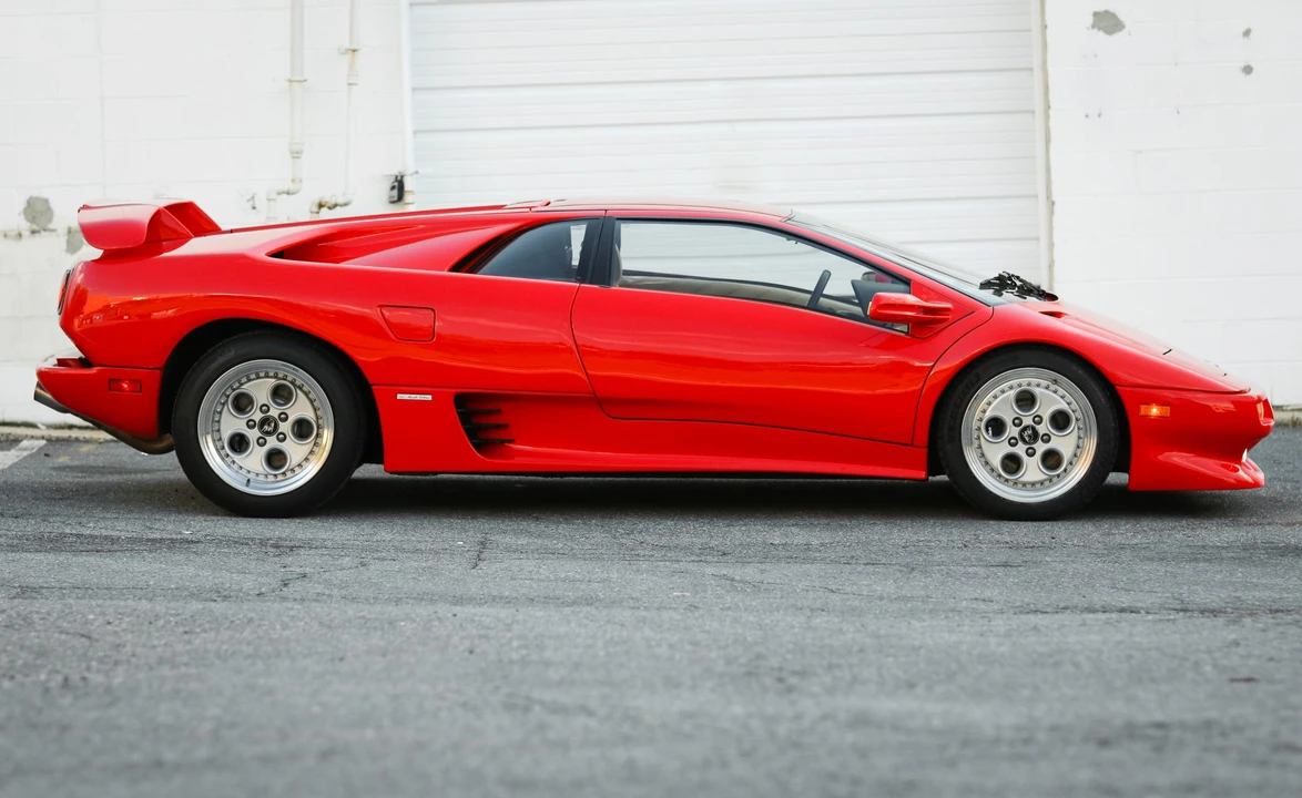 1994 Lamborghini Diablo VT - Image 14 of 31
