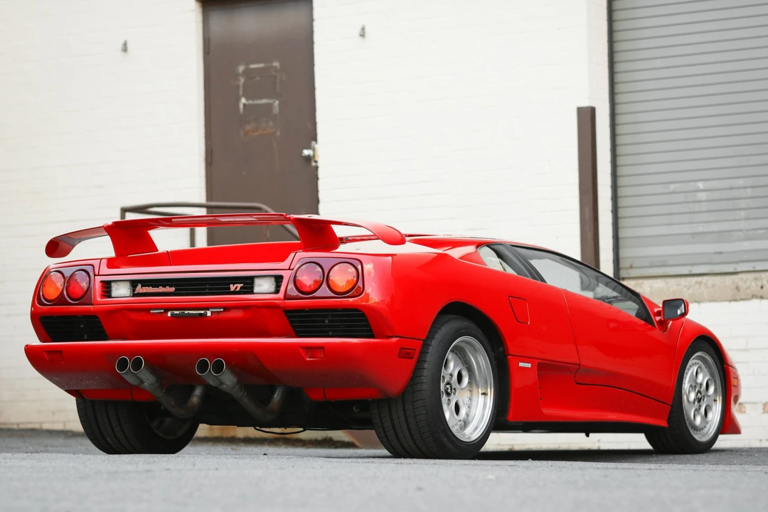 1994 Lamborghini Diablo VT - Image 11 of 31