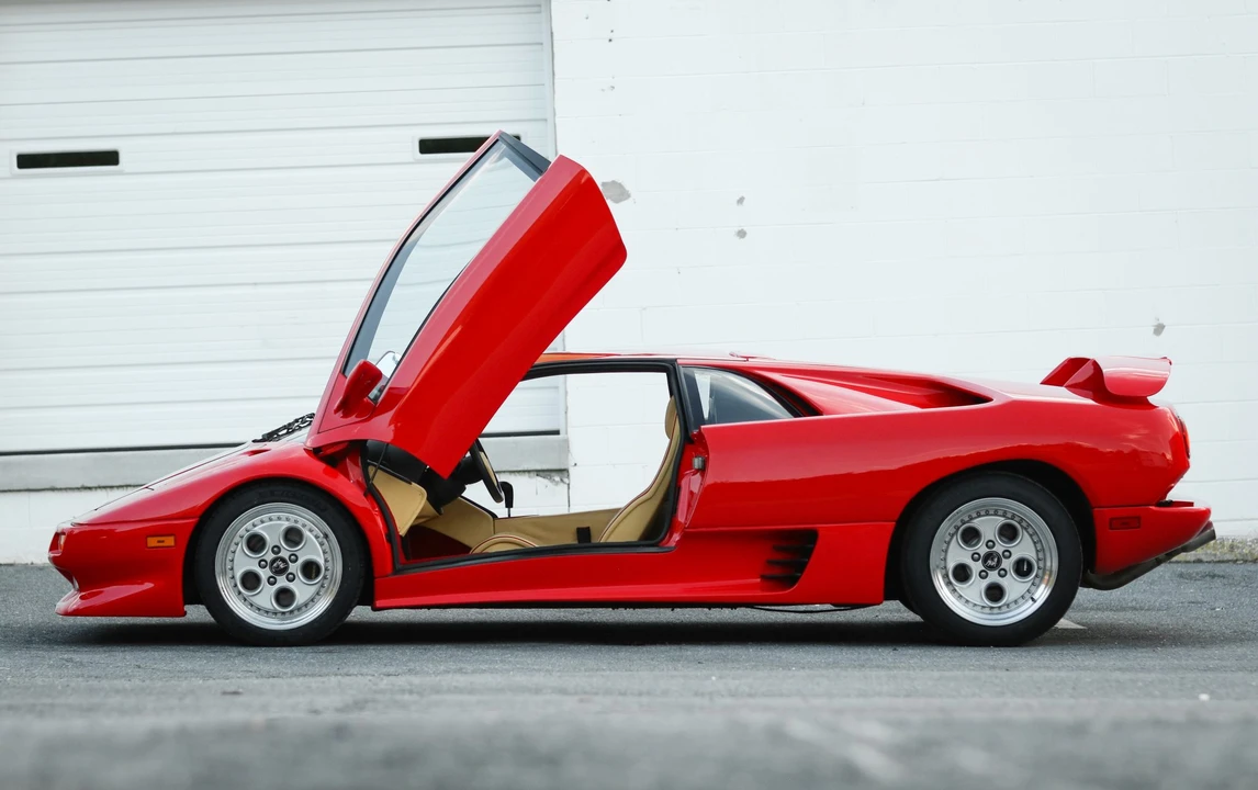 1994 Lamborghini Diablo VT - Image 25 of 31
