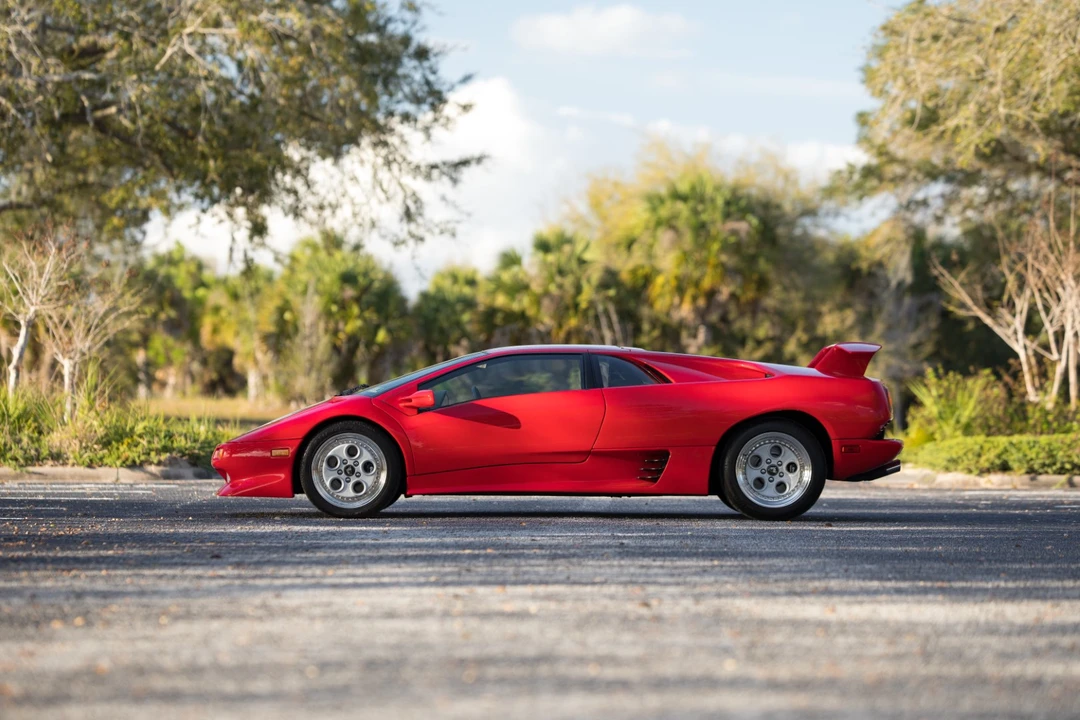 1994 Lamborghini Diablo VT - Image 13 of 31