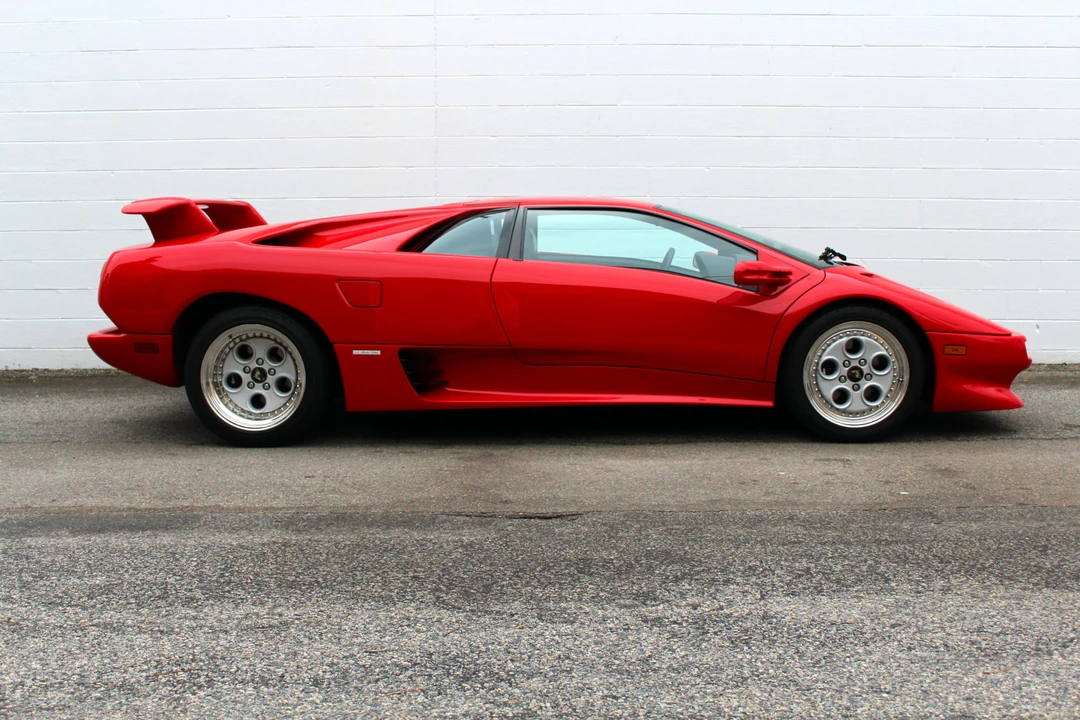 1994 Lamborghini Diablo VT - Image 2 of 31