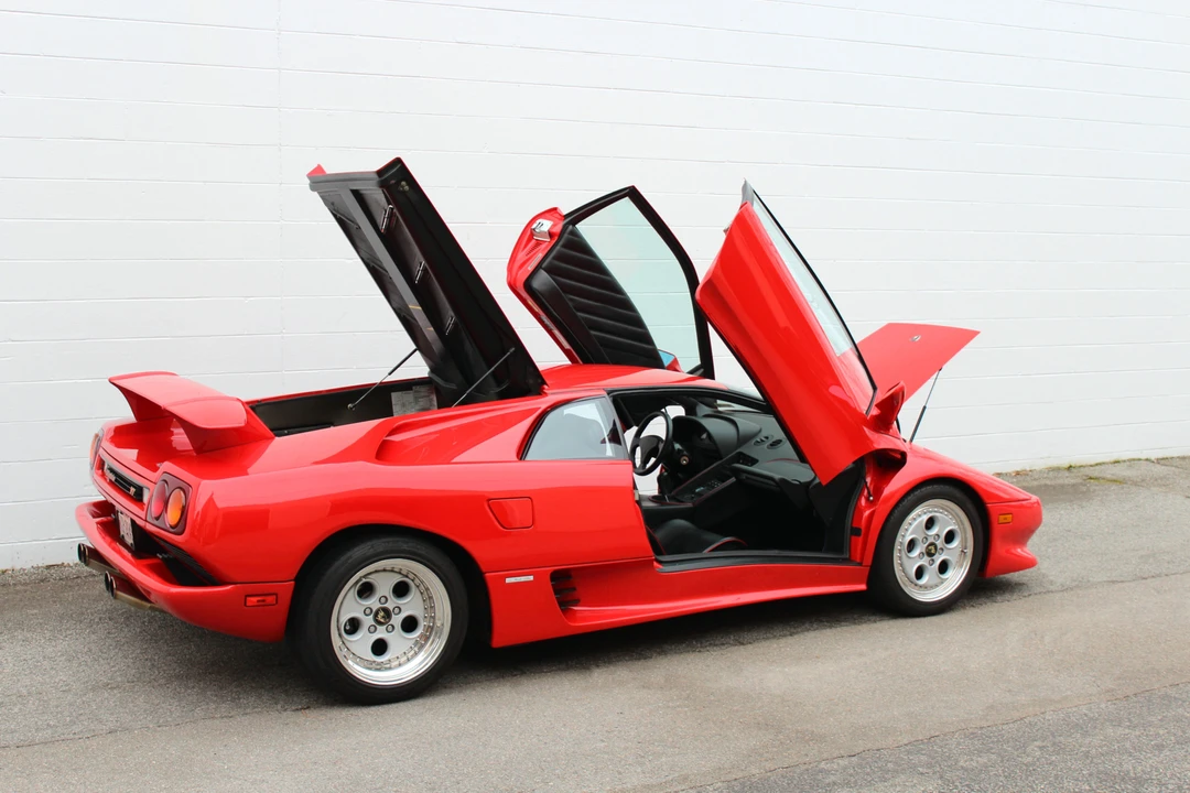 1994 Lamborghini Diablo VT - Image 12 of 31