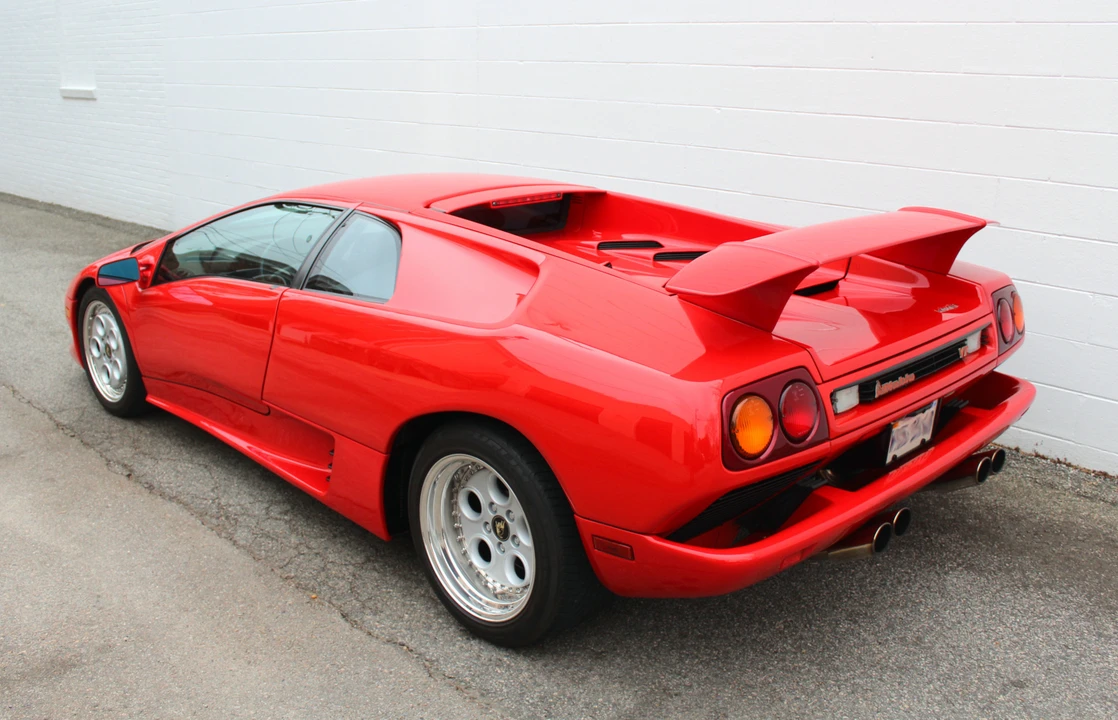 1994 Lamborghini Diablo VT - Image 9 of 31