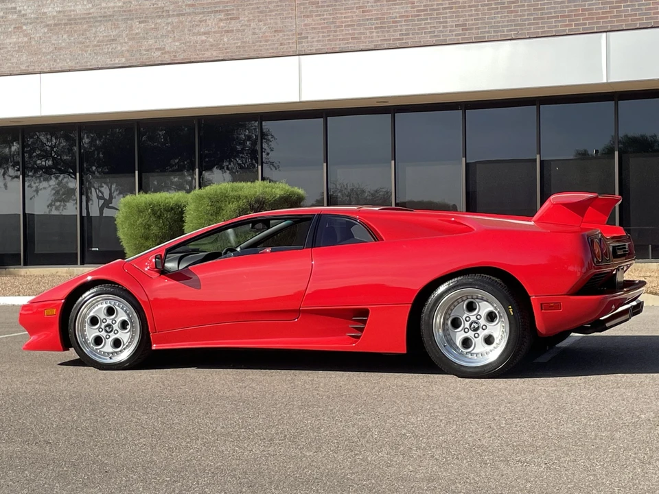 1994 Lamborghini Diablo VT - Image 10 of 31