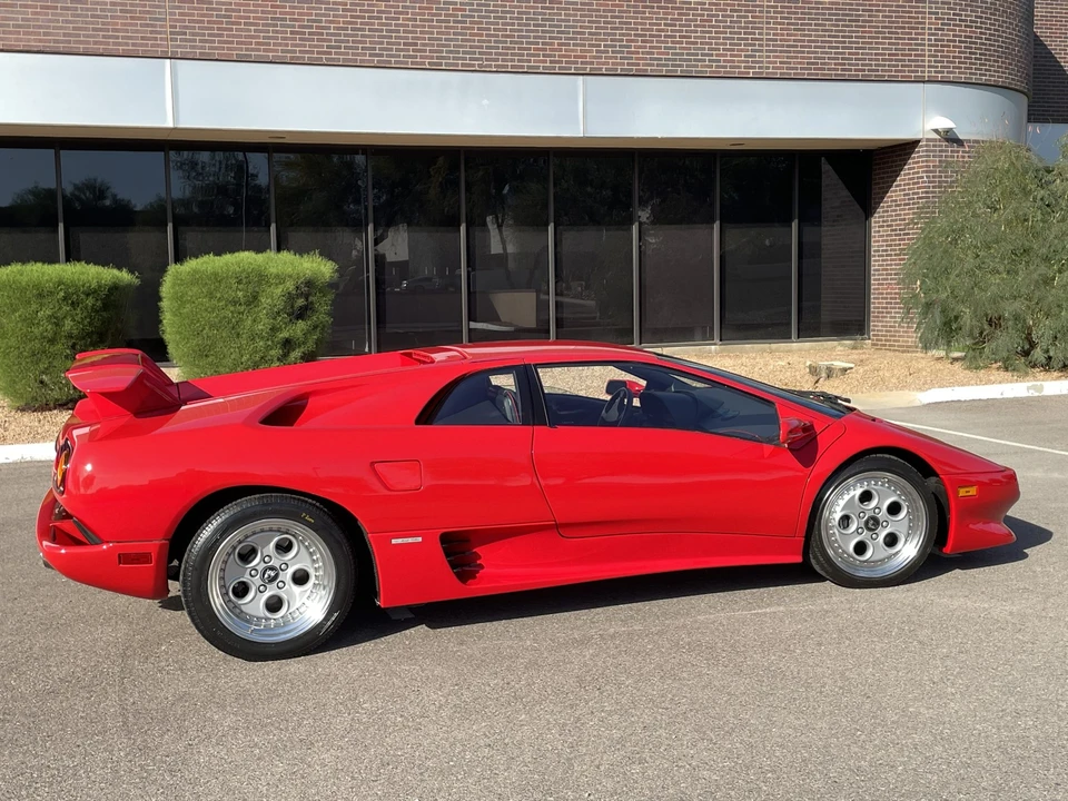 1994 Lamborghini Diablo VT - Image 25 of 31