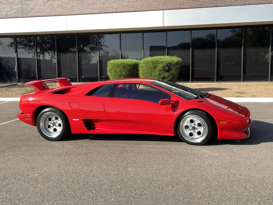 1994 Lamborghini Diablo VT - Image 28 of 31