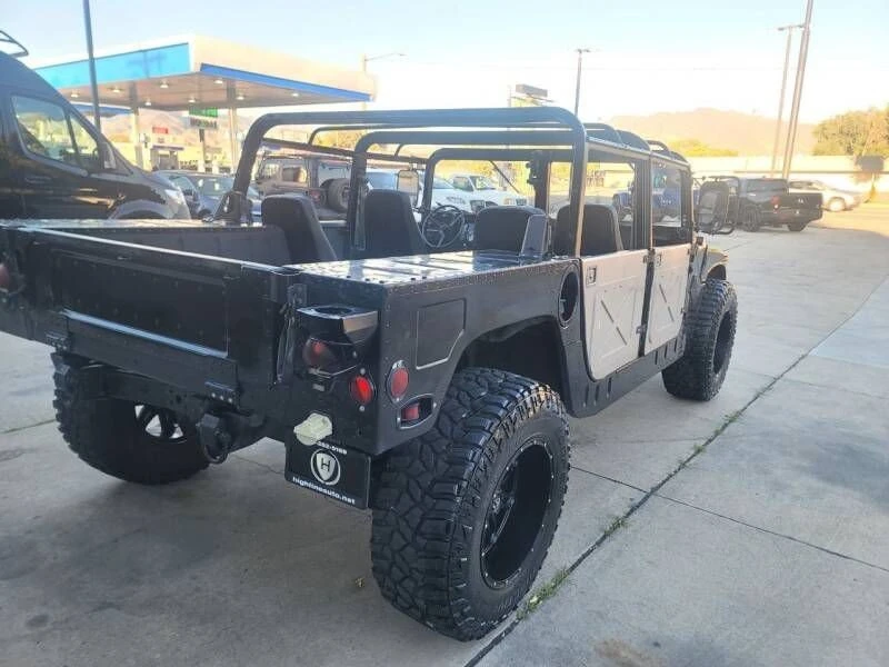 1994 Lamborghini LM002 - Image 8 of 20
