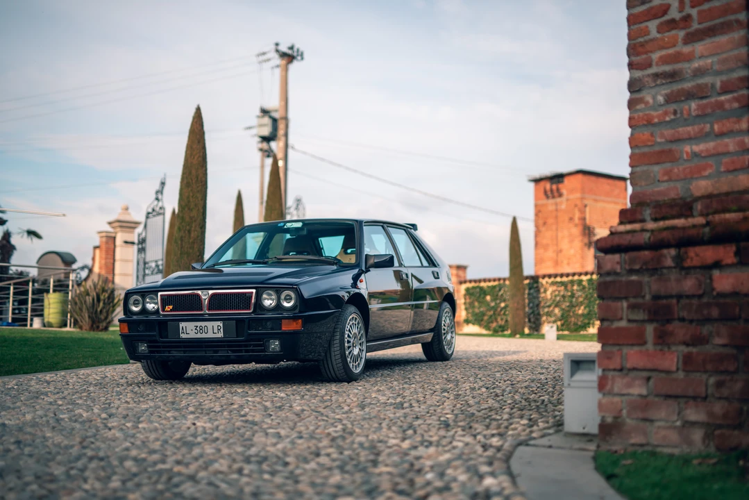 1994 Lancia Delta 1st Gen - Image 11 of 31