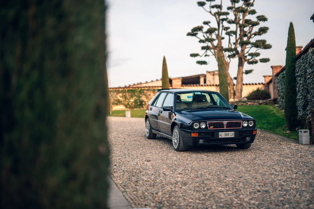 1994 Lancia Delta 1st Gen - Image 12 of 31