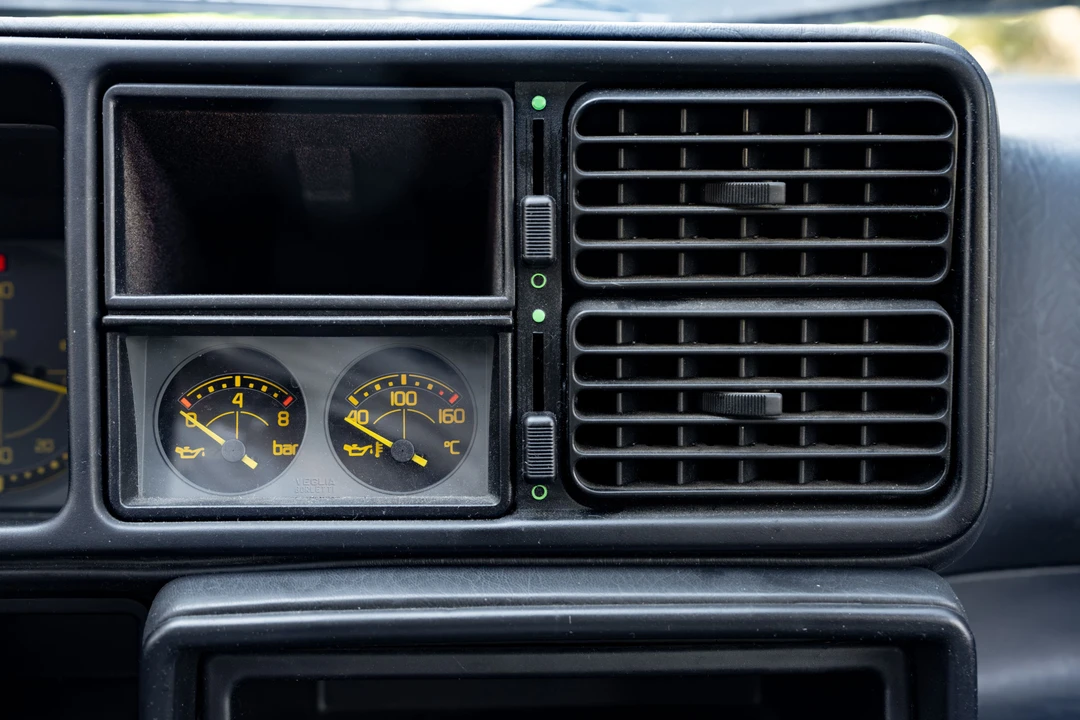 1994 Lancia Delta 1st Gen - Image 19 of 31