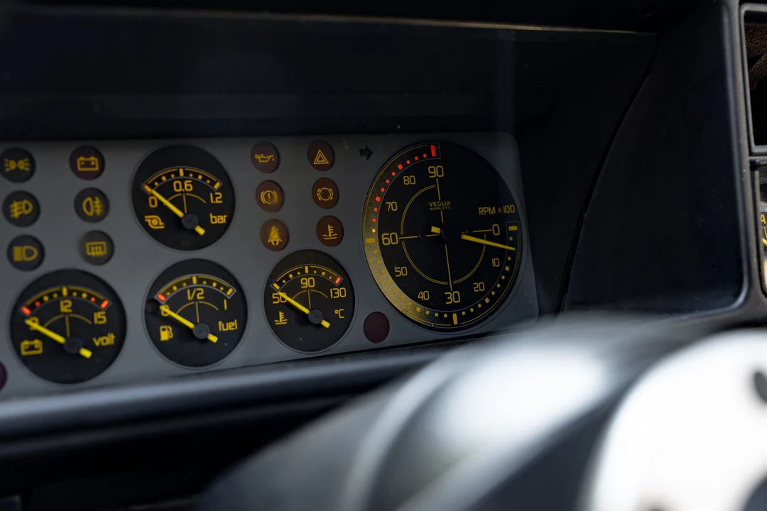 1994 Lancia Delta 1st Gen - Image 21 of 31
