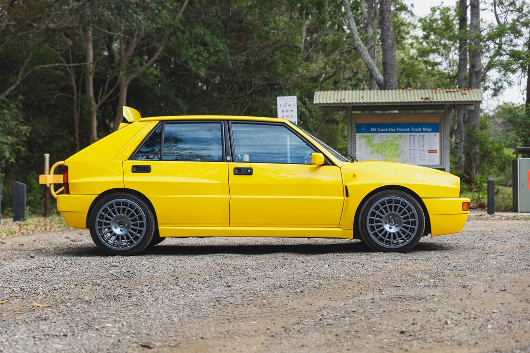 1994 Lancia Delta 1st Gen - Image 9 of 31