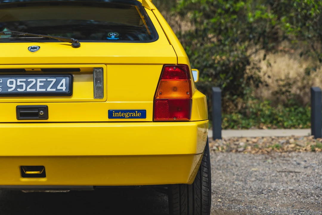 1994 Lancia Delta 1st Gen - Image 26 of 31