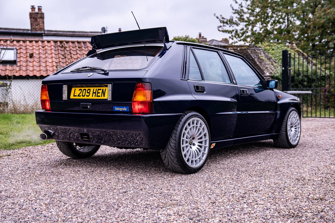 1994 Lancia Delta 1st Gen - Image 7 of 31