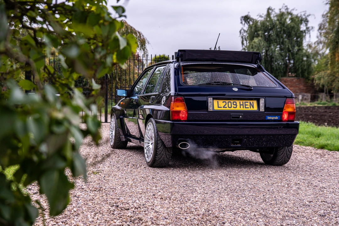 1994 Lancia Delta 1st Gen - Image 11 of 31