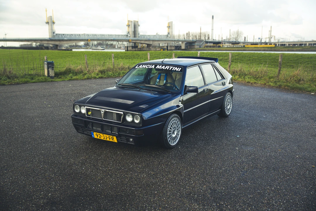 1994 Lancia Delta 1st Gen - Image 11 of 31
