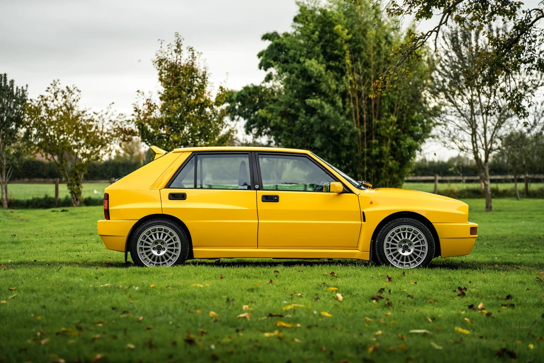 1994 Lancia Delta 1st Gen - Image 17 of 31