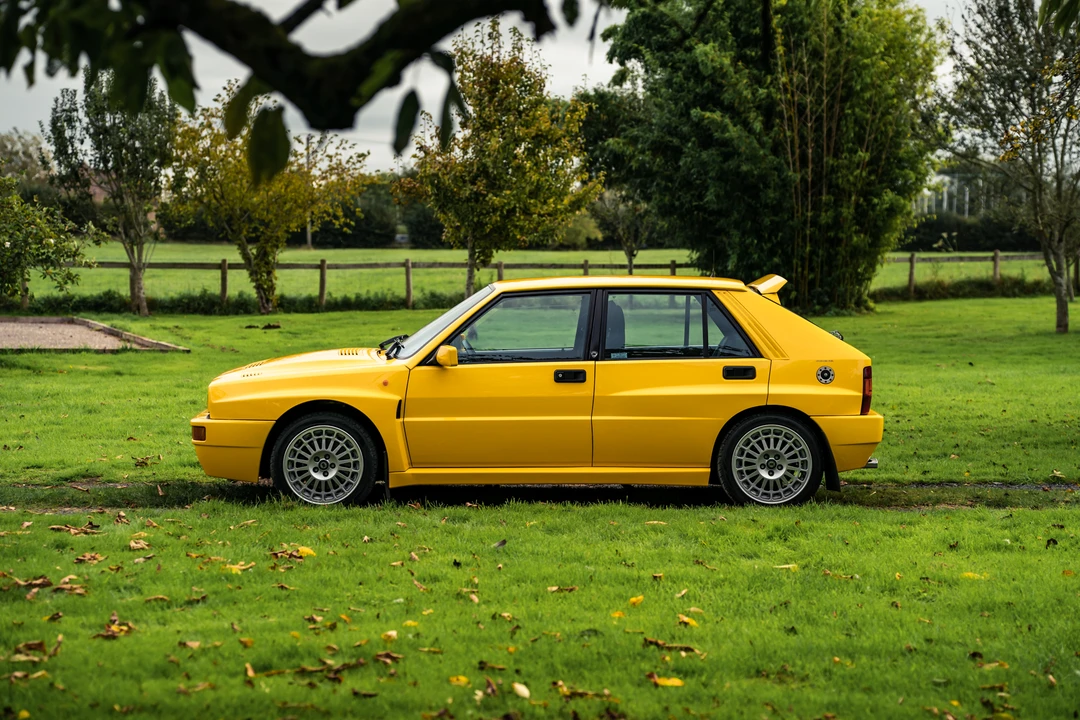 1994 Lancia Delta 1st Gen - Image 13 of 31