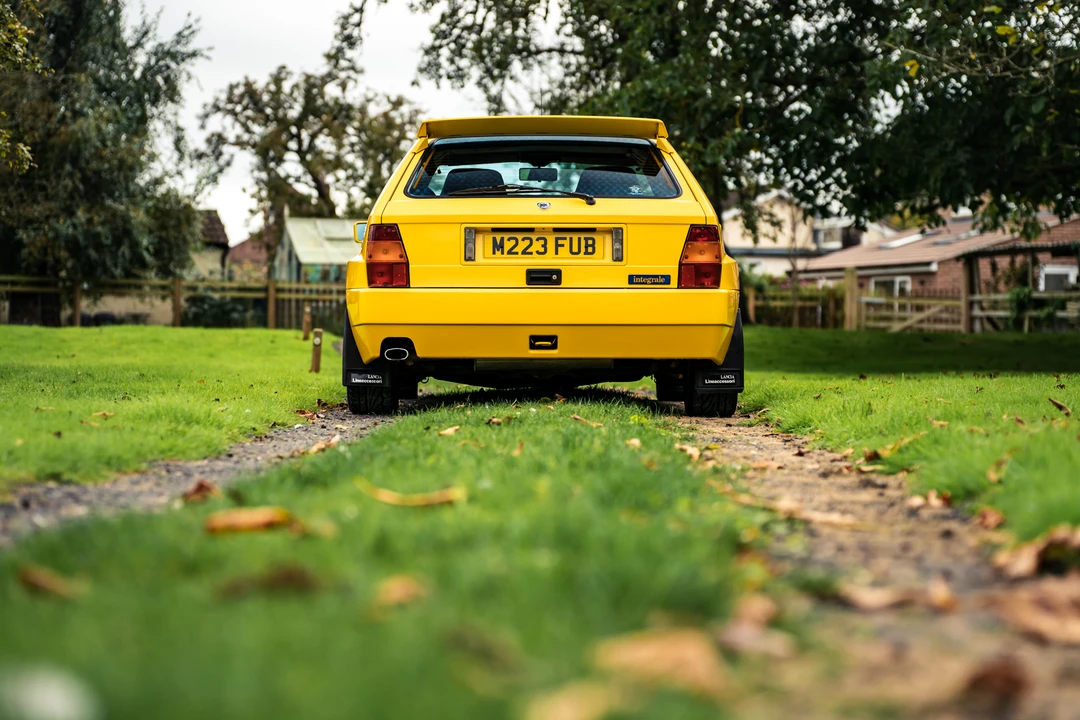 1994 Lancia Delta 1st Gen - Image 7 of 31