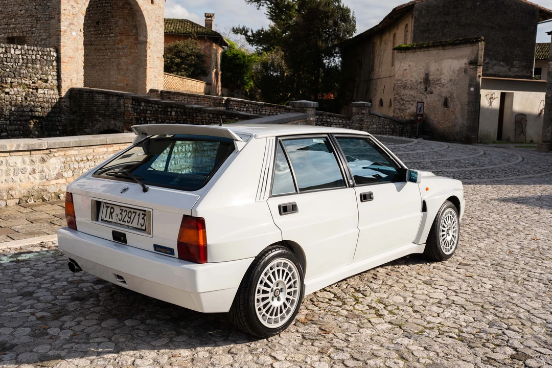 1994 Lancia Delta 1st Gen - Image 6 of 31