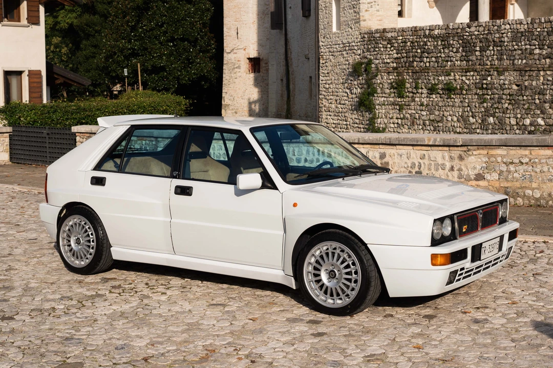 1994 Lancia Delta 1st Gen - Image 4 of 31