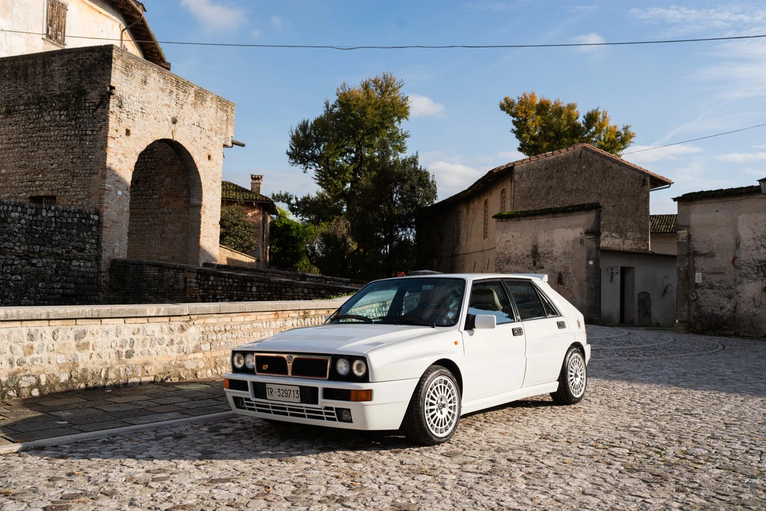 1994 Lancia Delta 1st Gen - Image 21 of 31
