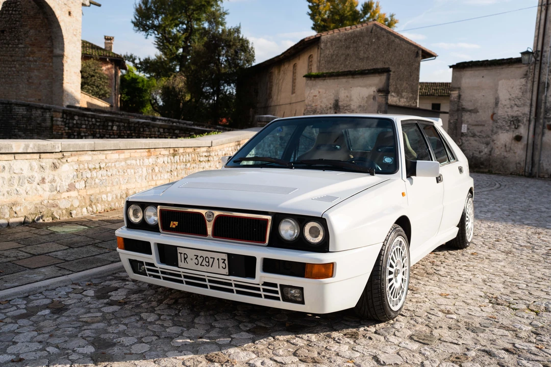 1994 Lancia Delta 1st Gen - Image 10 of 31