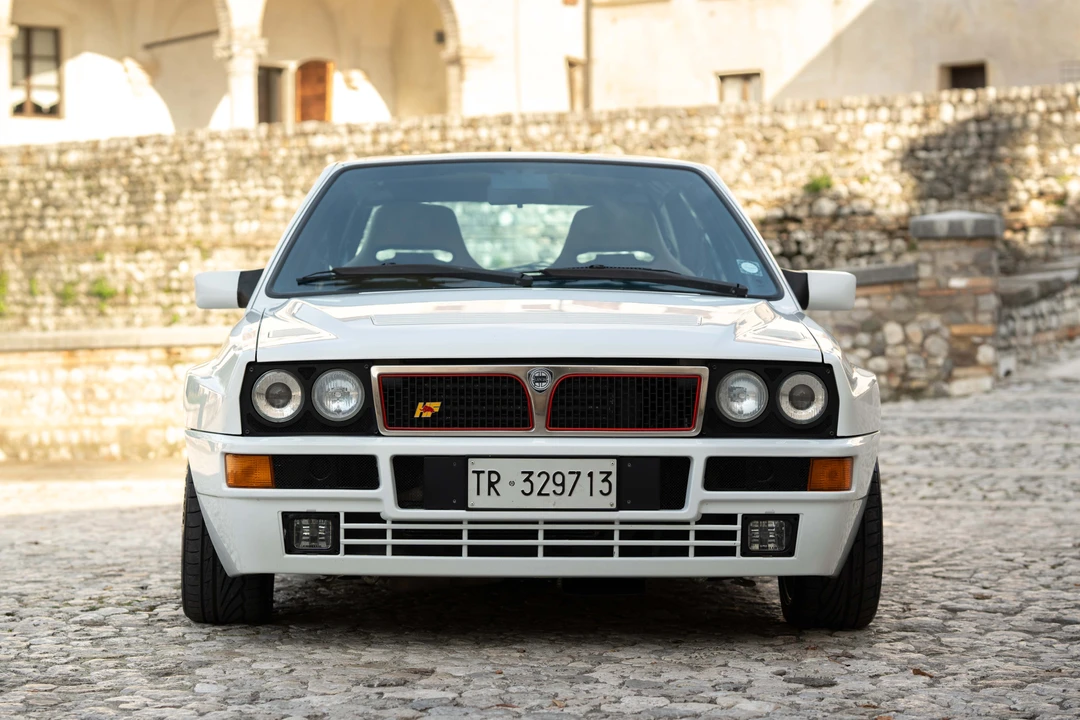 1994 Lancia Delta 1st Gen - Image 25 of 31