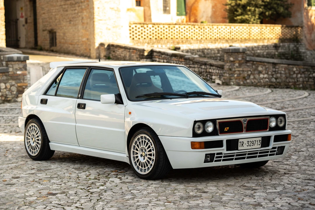 1994 Lancia Delta 1st Gen - Image 27 of 31