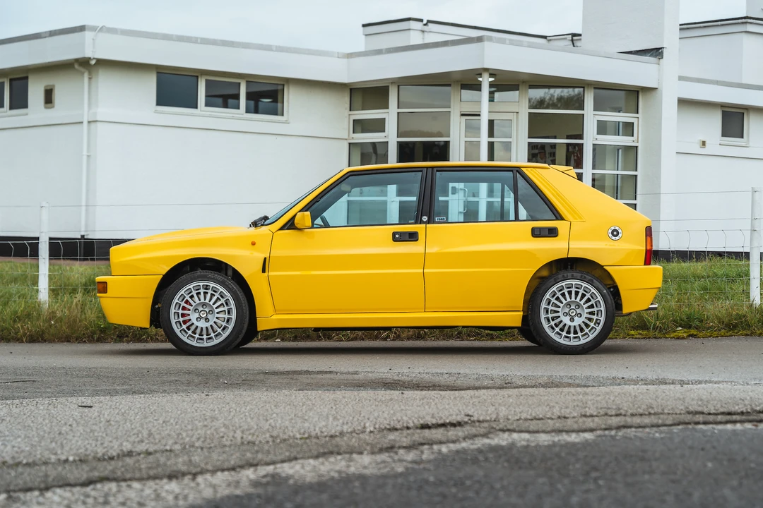 1994 Lancia Delta 1st Gen - Image 13 of 31