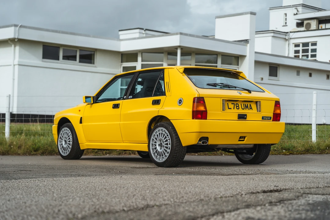 1994 Lancia Delta 1st Gen - Image 14 of 31
