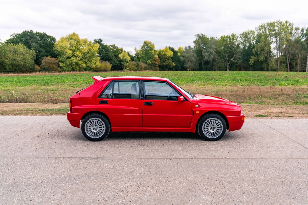1994 Lancia Delta 2nd Gen - Image 12 of 31
