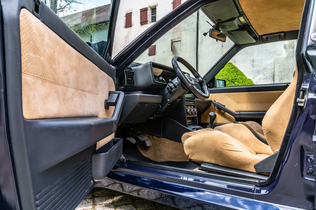 1994 Lancia Delta 1st Gen - Image 10 of 31