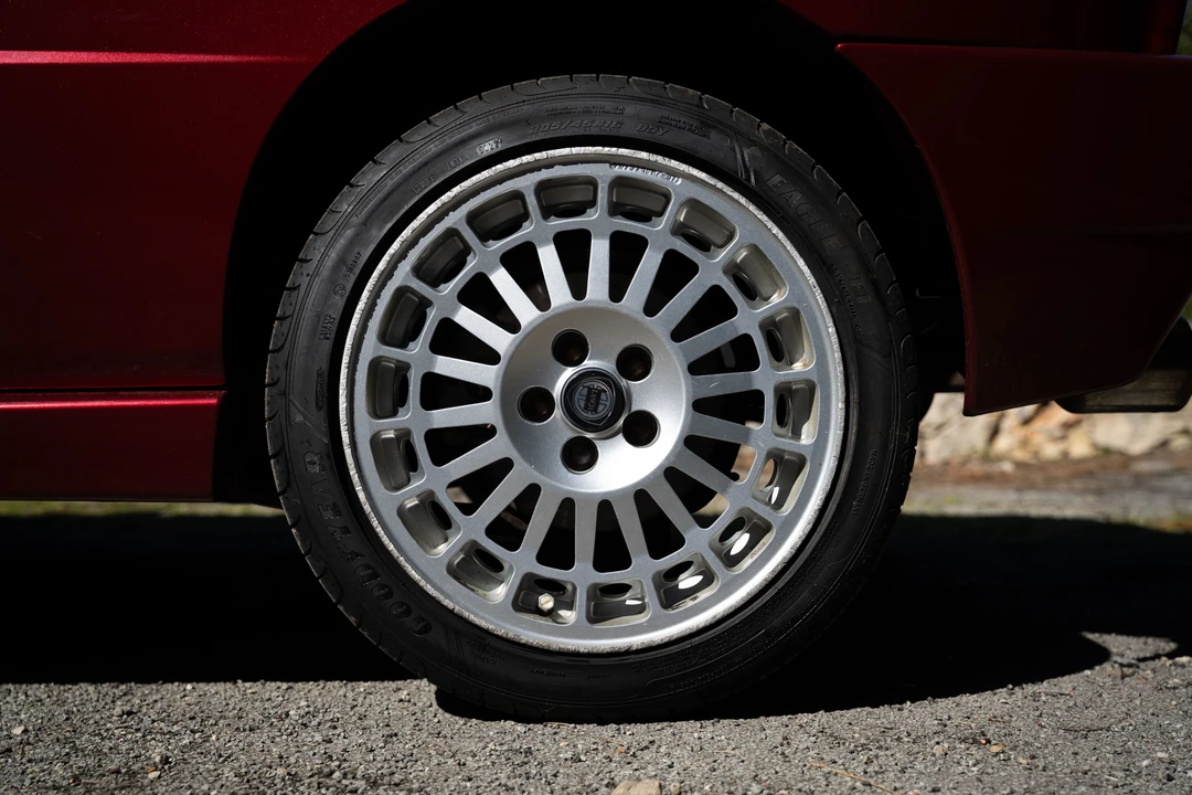 1994 Lancia Delta 1st Gen - Image 23 of 31