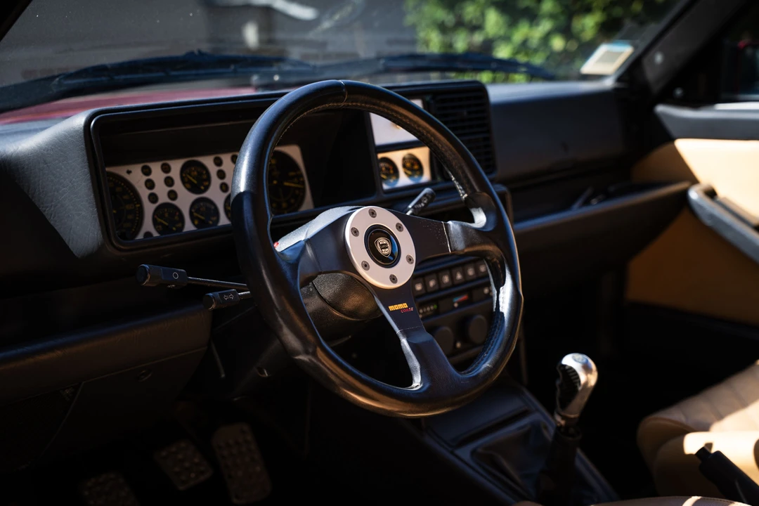 1994 Lancia Delta 1st Gen - Image 27 of 31