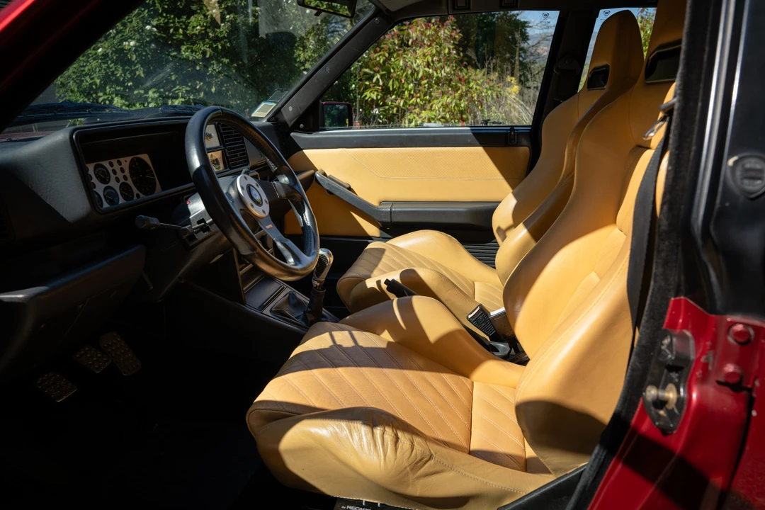1994 Lancia Delta 1st Gen - Image 28 of 31